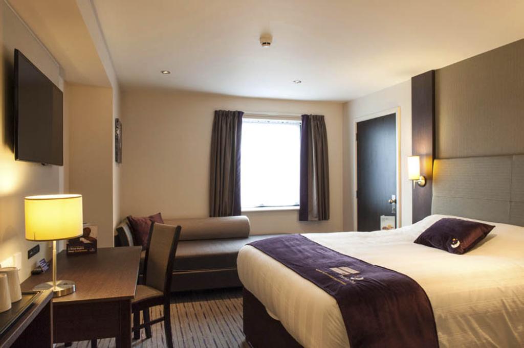 Premier Inn London Croydon West - Purley A23 Phòng bức ảnh