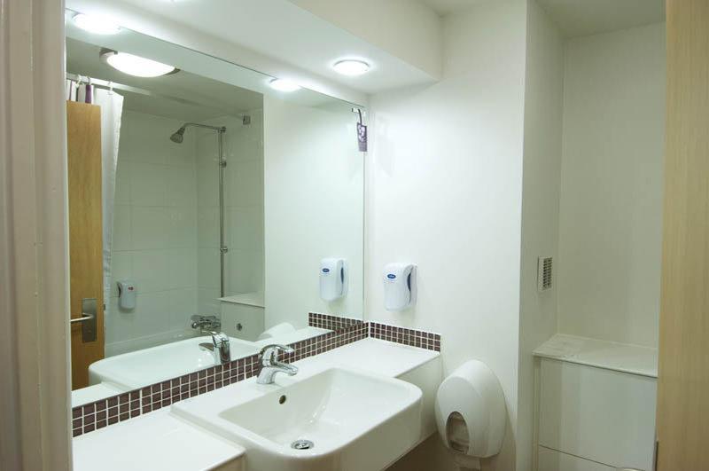 Premier Inn London Croydon West - Purley A23 Ngoại thất bức ảnh